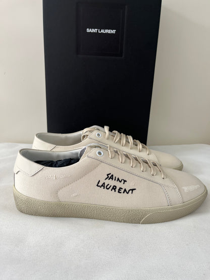 Saint Laurent Court Classic